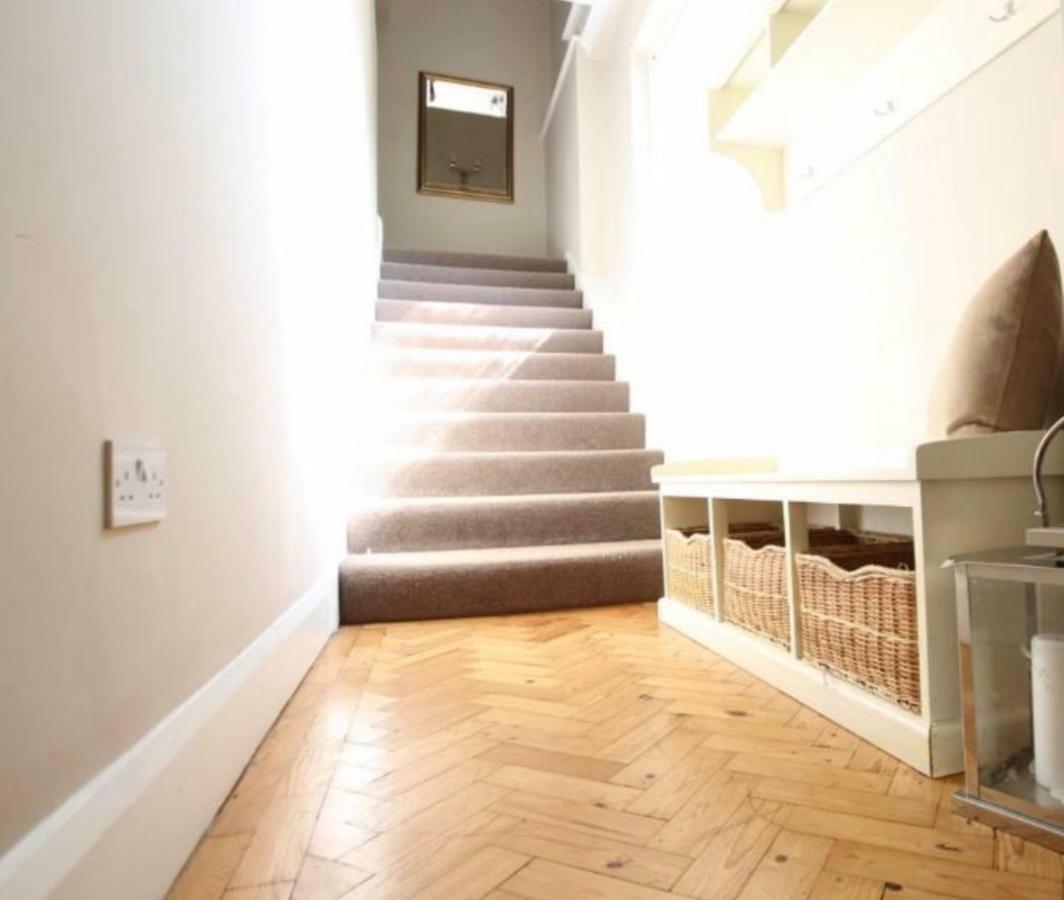 Thornton House Private Country House Thornton Hough Entire House Sleeps 6 Wirral Zewnętrze zdjęcie